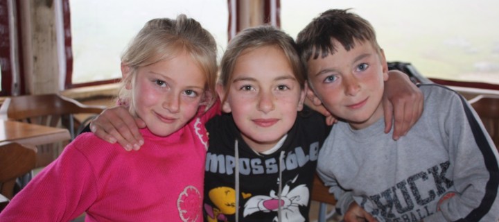 Karadeniz’in Renkli Çocukları ve Çikolata