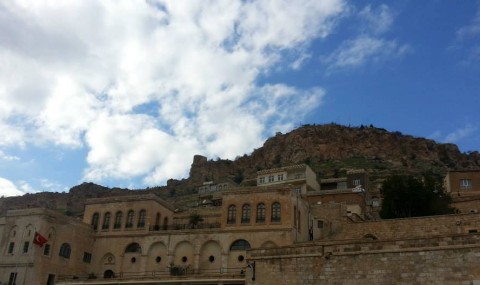 Taşın Nakış Gibi İşlendiği Şehir: Mardin